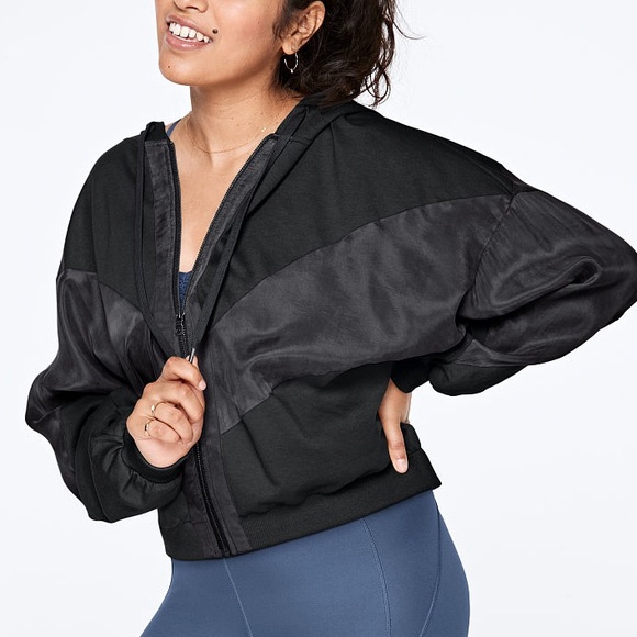 PINK Sport Slouchy Full Zip- Black - Picture 2 of 3